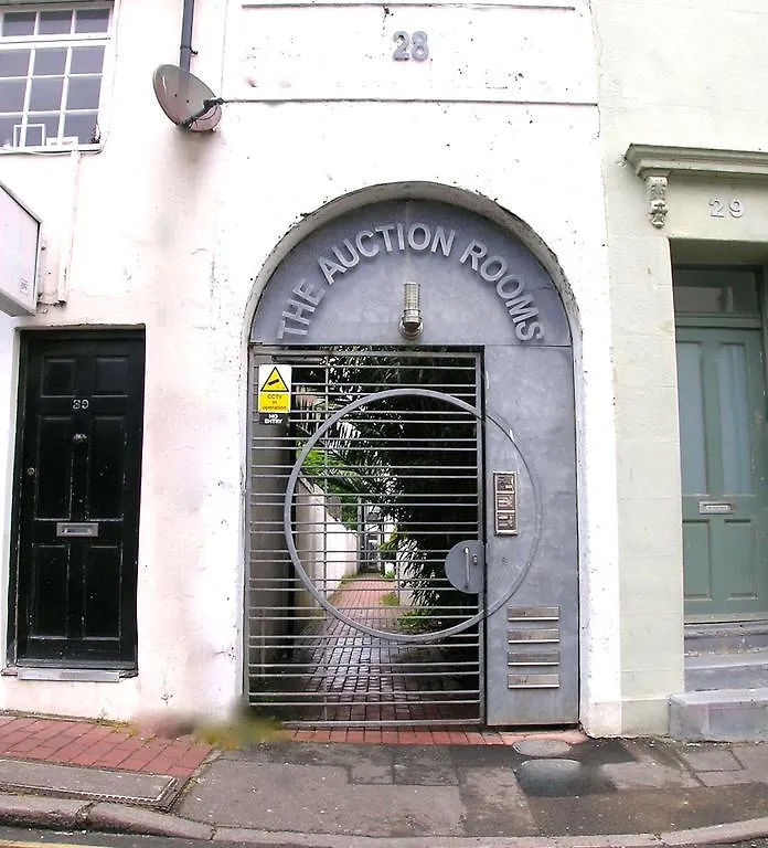 Artist Studio - By My Getaways Hove Appartamento